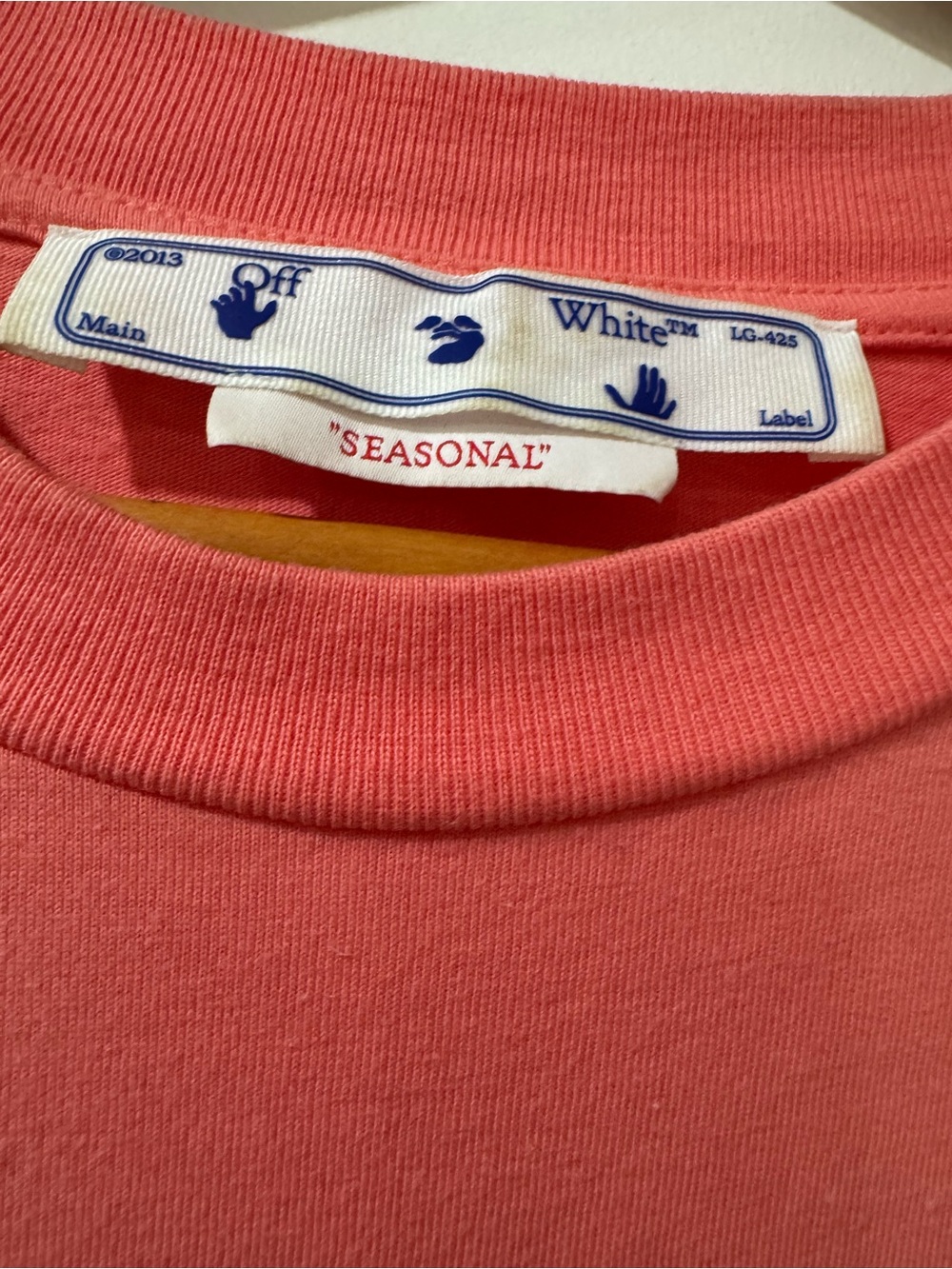 Off-White logo crew-neck tee, pale candy pink - Picture 5 of 8